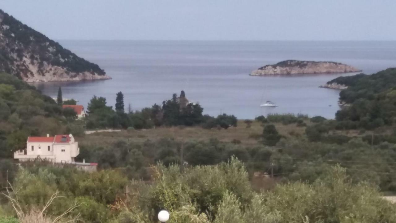 North Paradise Athéras المظهر الخارجي الصورة